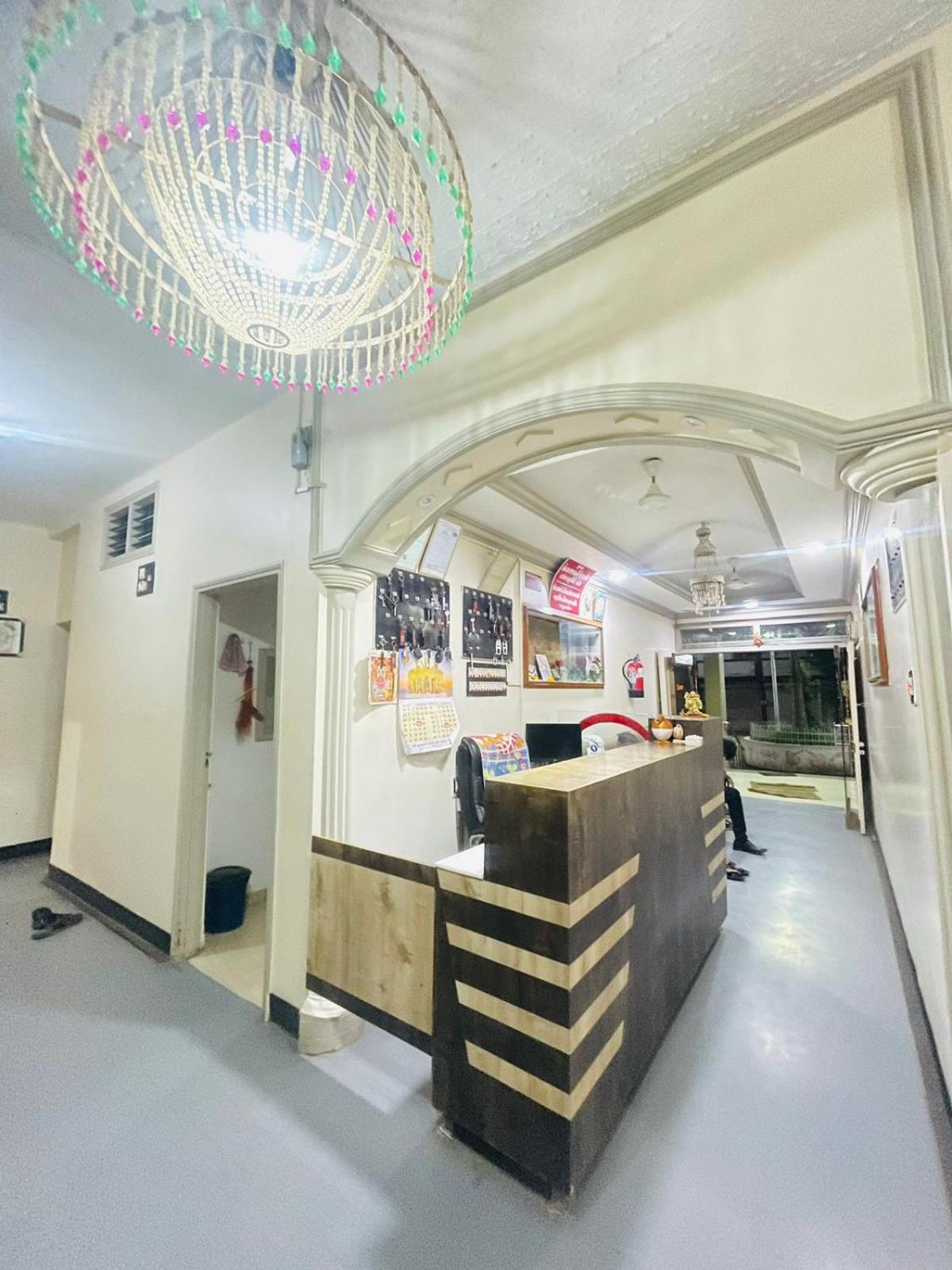 Hotel Rajdhani And Guest House Gujarat - Best Family Hotel In Halol Near Pavagadh And Halol Gidc Hālol Exterior foto
